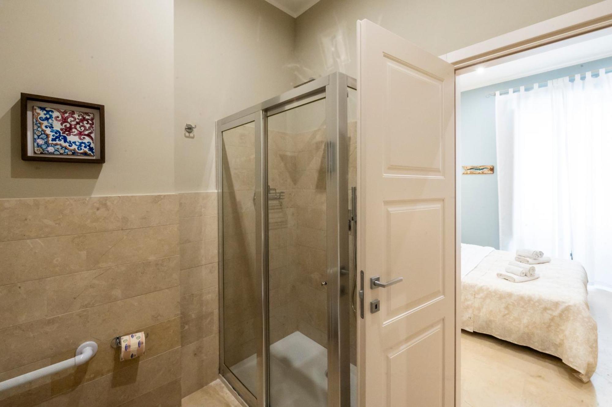 Le Mura - Charme Rooms Трапани Стая снимка