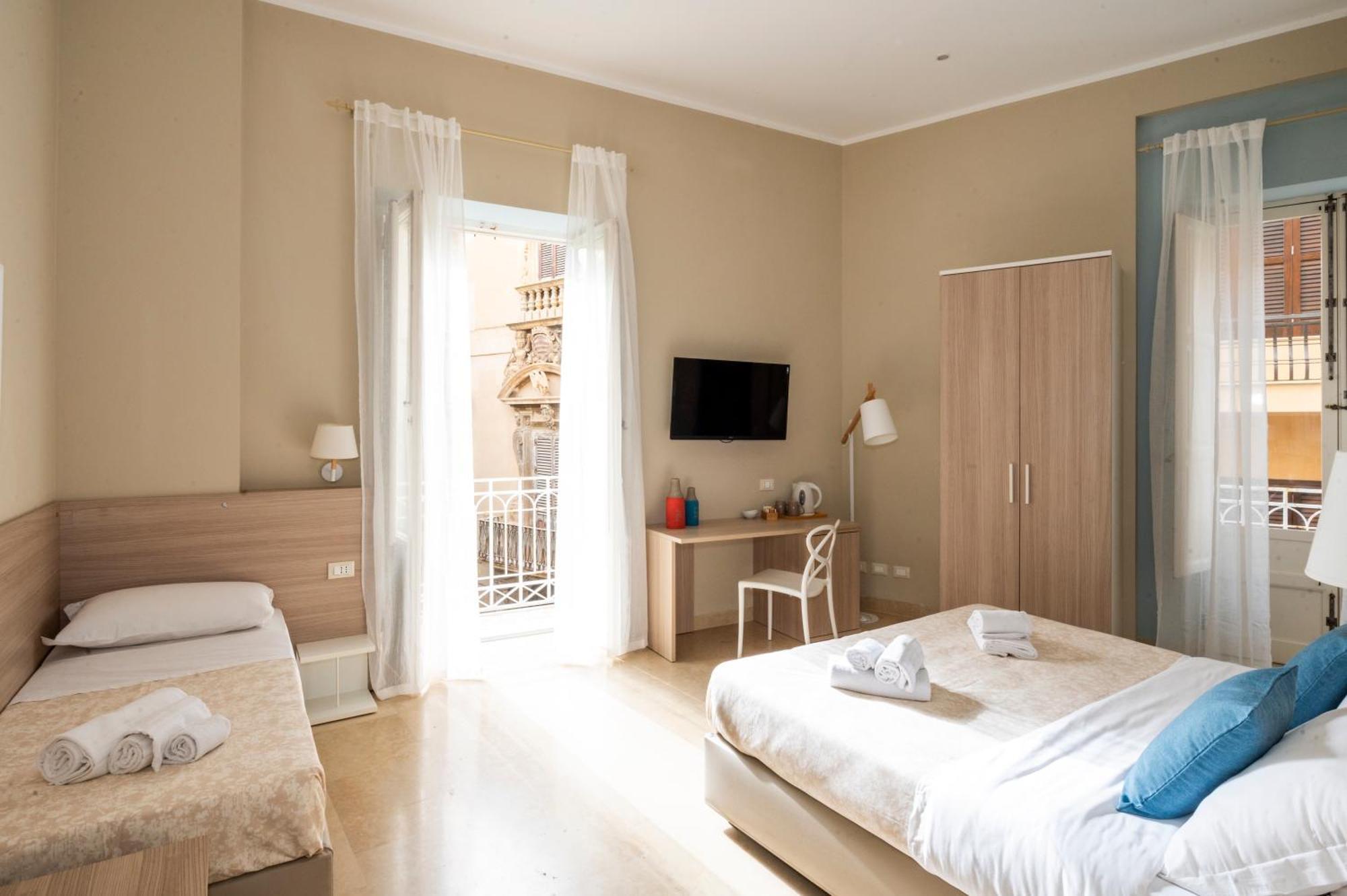 Le Mura - Charme Rooms Трапани Стая снимка